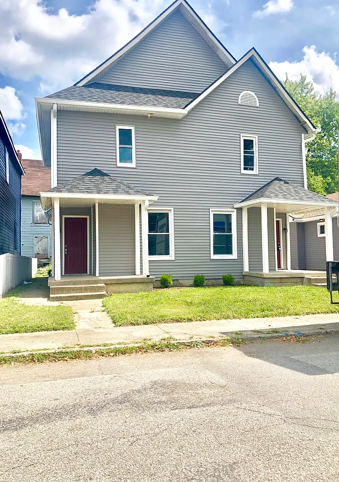 2157 Bellefontaine St photo 1