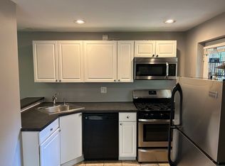 1603 A St SE APT 1, Washington, DC 20003