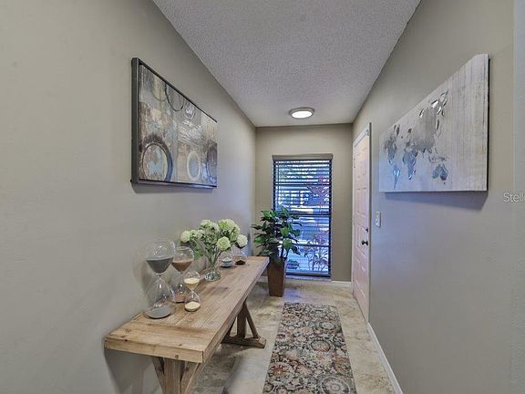 2nd image of 315 Knottwood Ct