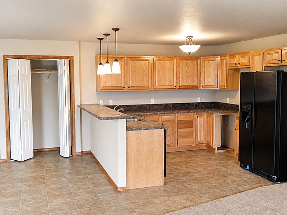 2nd image of 720 Cressman Trl #1