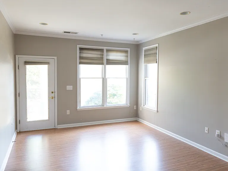 720 N Person St #101 — Photo 6