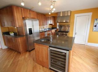 306 Hampshire Rd, Methuen, MA 01844