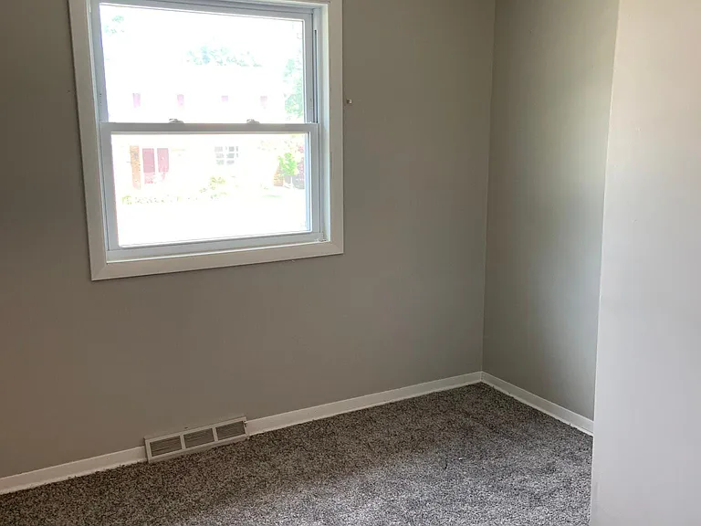 3110 Westmar Dr — Photo 9