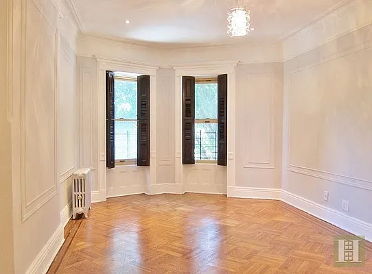 Rented by Halstead Real Estate | media 8