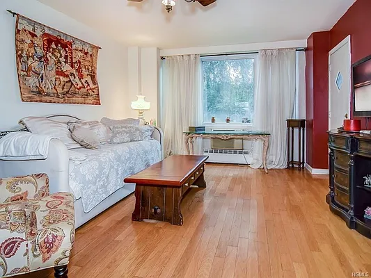 Sold by Robert E. Hill  | media 15