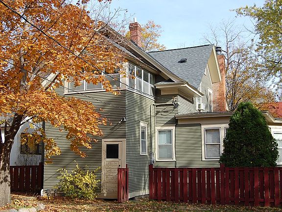 4th image of 1449 Hythe St