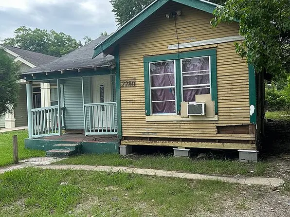 2280 Euclid St, Beaumont, TX 77705
