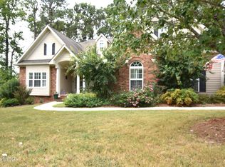 101 Lovetts Ridge Dr, Juliette, GA 31046