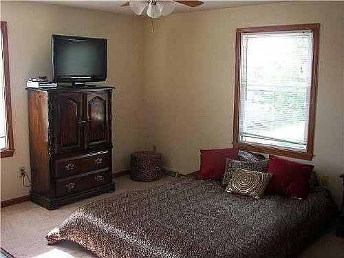 5th image of 26 Cherrywood Dr