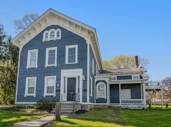 22 W High St #2, East Hampton, CT 06424