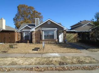 1204 Old Barn Ln, Mesquite, TX 75149