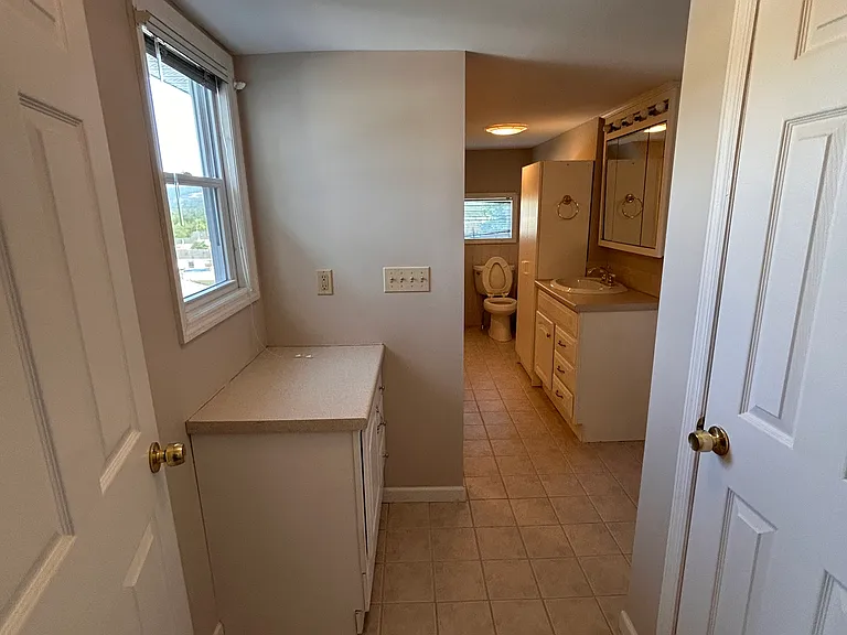 830 Brook St #830 — Photo 17
