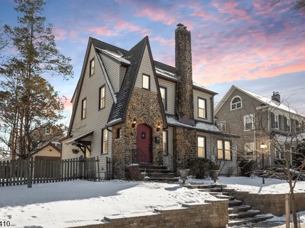 218 Burns Way, Fanwood Boro, NJ 07023