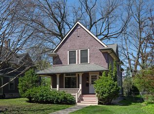 95 Wheeler St S, Saint Paul, MN 55105