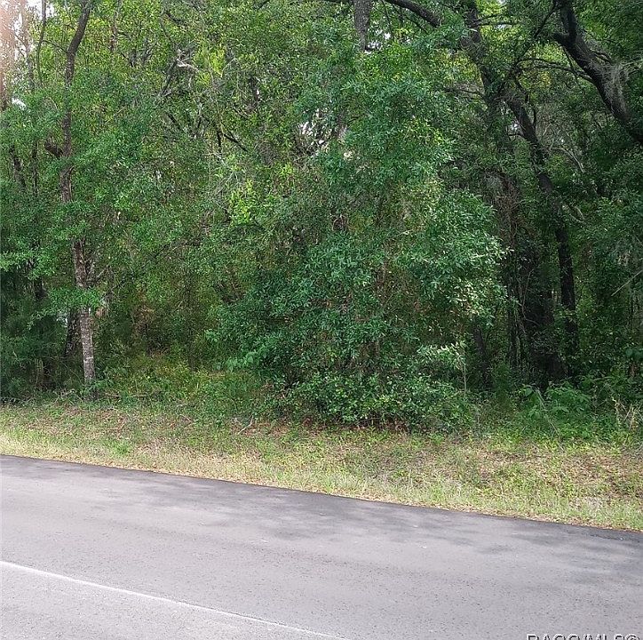 2nd image of 3218 E Fawn Ct