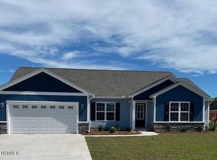 200 Harvest Blvd, Havelock, NC 28532