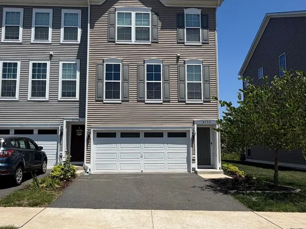 8192 Broad Pl, Manassas, VA 20110