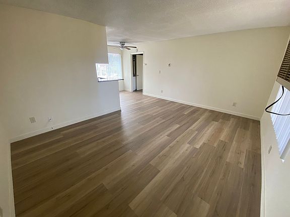5th image of 1403 F Ave #22