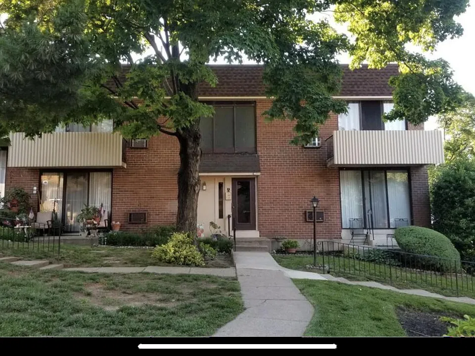 100 E Glenolden Ave #P12