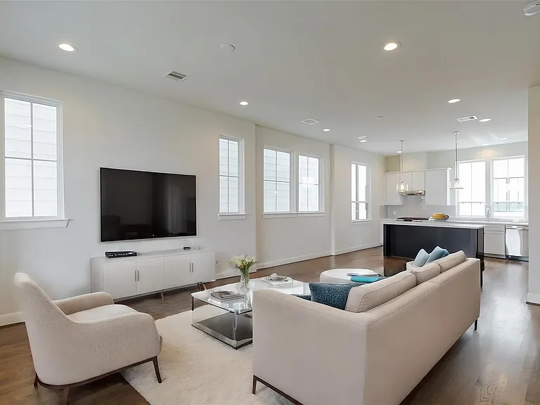2802 Grand Fountains Dr #F — Photo 16
