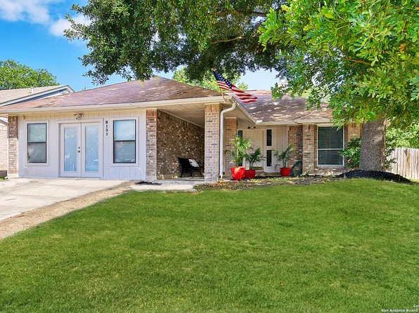 8131 Forest Bow, Live Oak, TX 78233