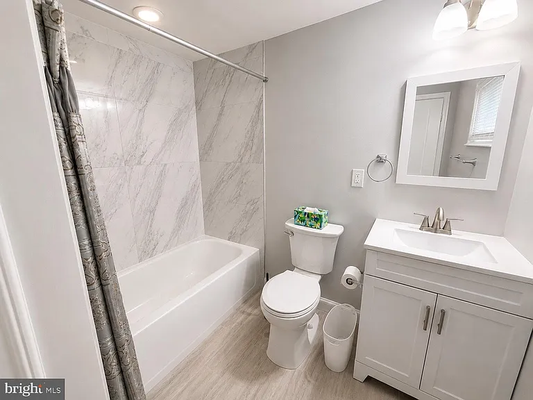 383 Johnson Ave — Photo 9