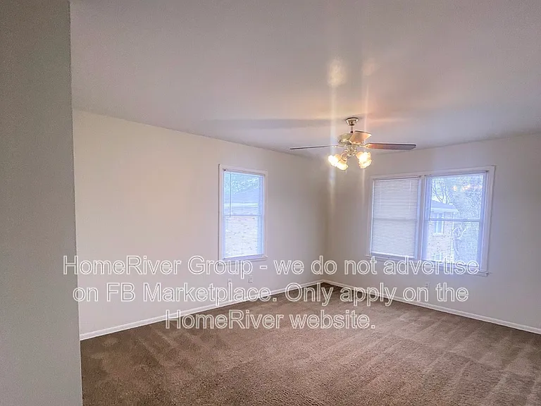 110 SW 10th St #4 — Photo 12