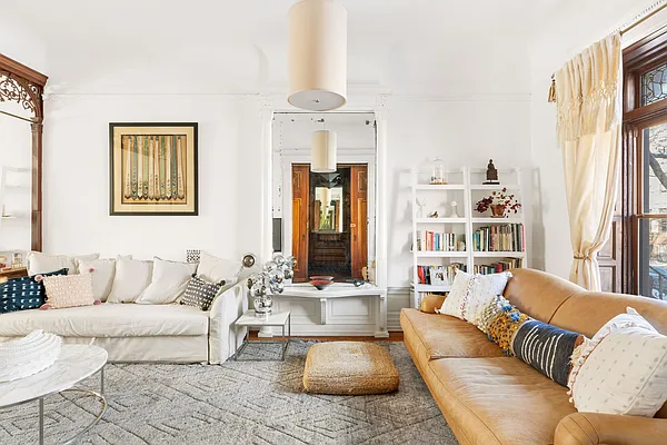 Sold by Compass | media 3