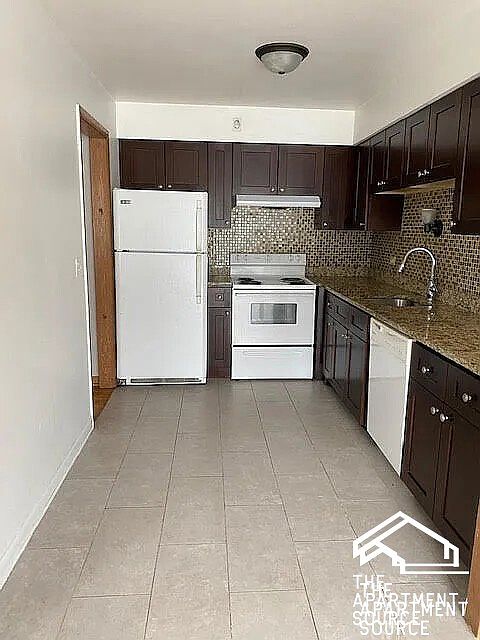 1st image of 1653 Oakwood Ave APT 2C