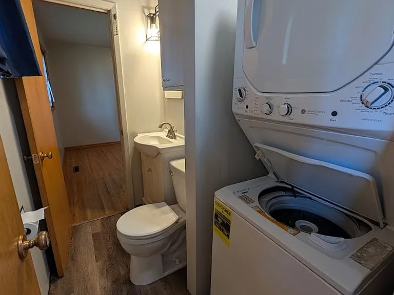 428 Linden Dr — Photo 11