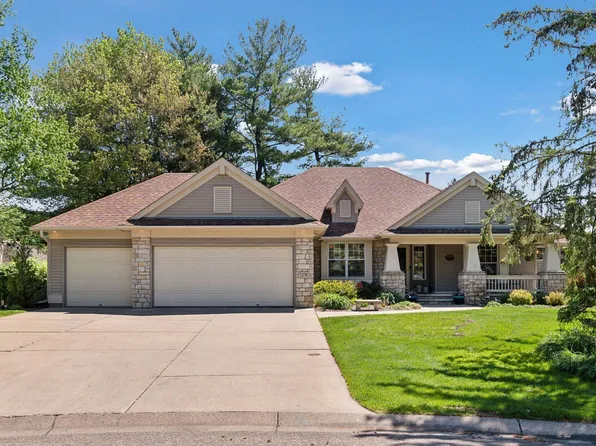 3290 Samuel Ct, Vadnais Heights, MN 55127