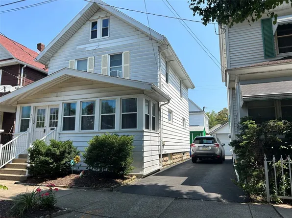 2683 Maple St, Erie, PA 16508
