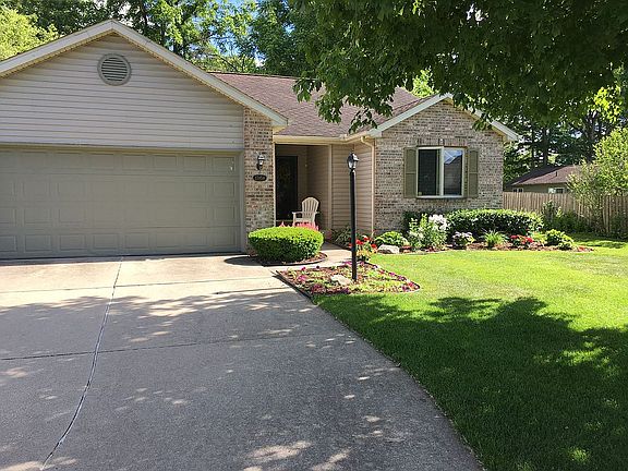 2nd image of 17958 Bay Hill Dr
