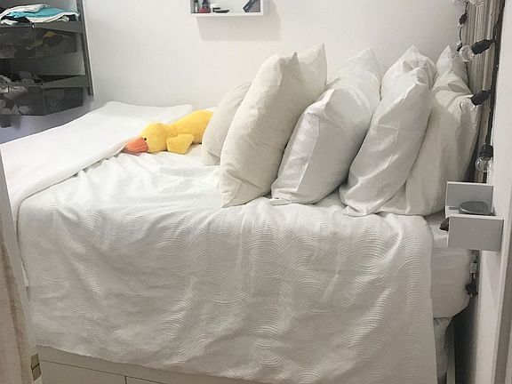 49 Gloucester #4 Boston - Back Bay Unit Photo 6