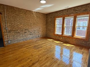1152 N Harding Ave APT 3, Chicago, IL 60651
