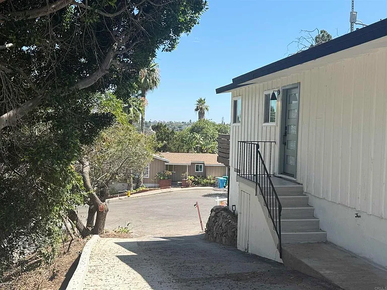 4397 Cartagena Dr — Photo 24