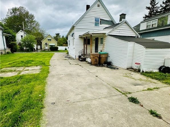 105 Hoerner Ave, Buffalo, NY 14211