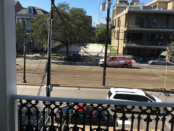 5th image of 1608 Saint Charles Ave APT 3