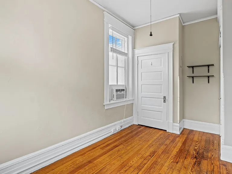 2713 W Grace St — Photo 27