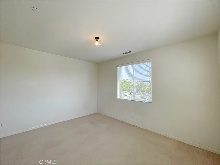 417 W Bagnall St — Photo 25