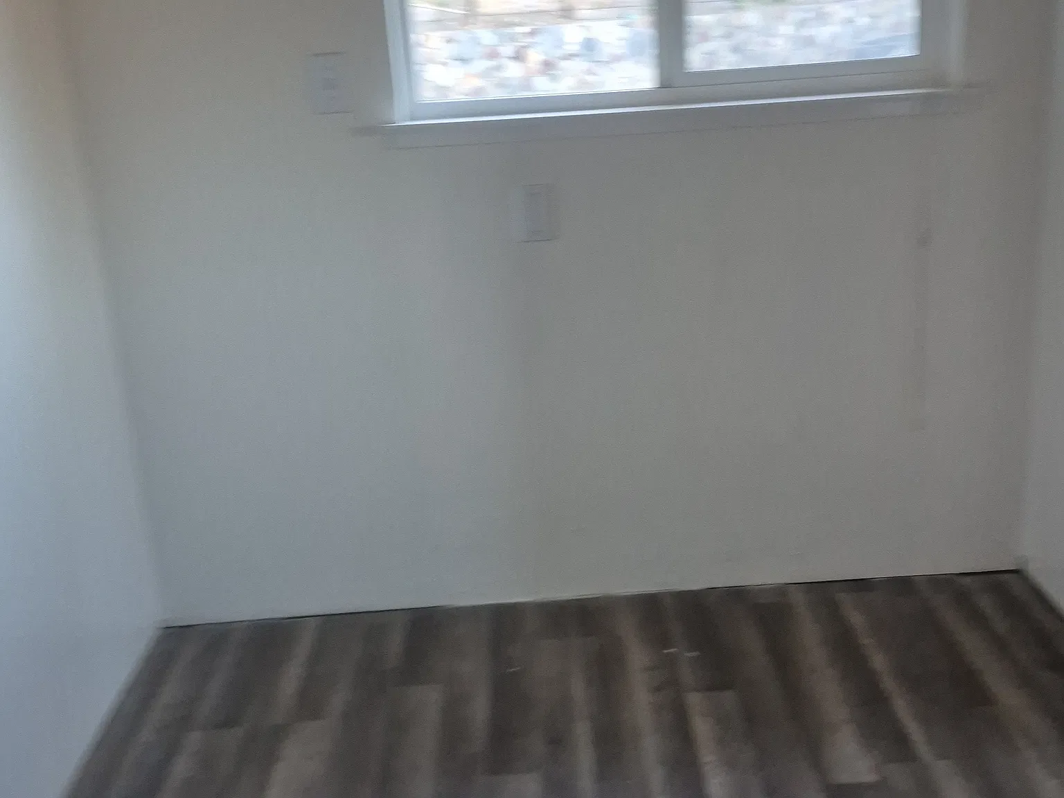 3 bed, 1800 sqft, $3,000 — Photo 3
