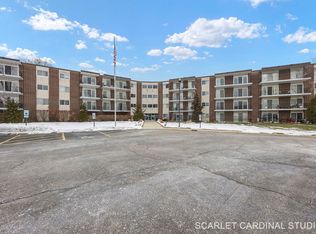 5540 Walnut Ave APT 7B, Downers Grove, IL