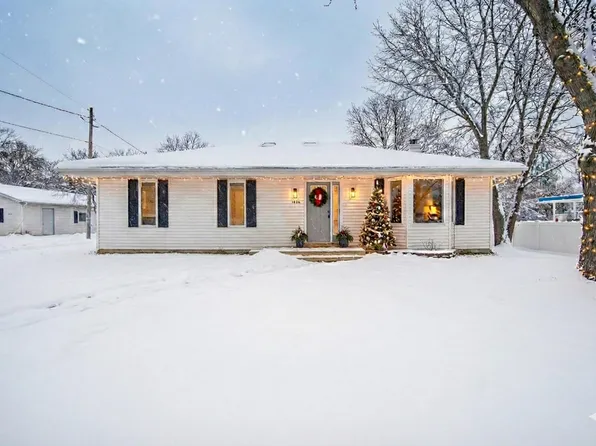 1945 Cooper St, Jackson, MI 49202