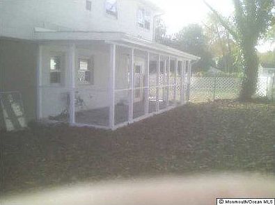3rd image of 417 W Lake Dr