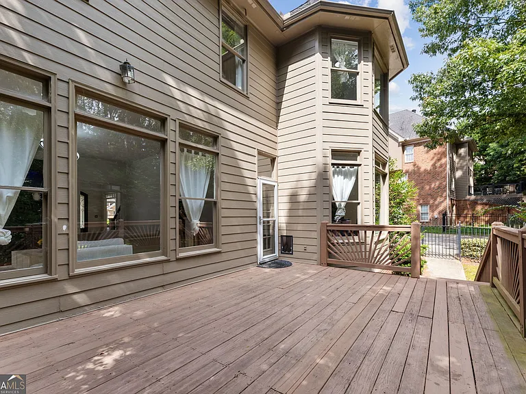 5170 Deerlake Dr — Photo 48