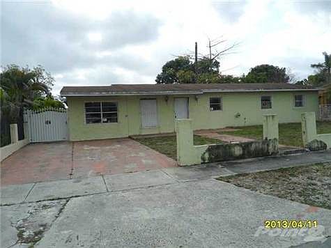 1st image of 19715 NW 49th Ct
