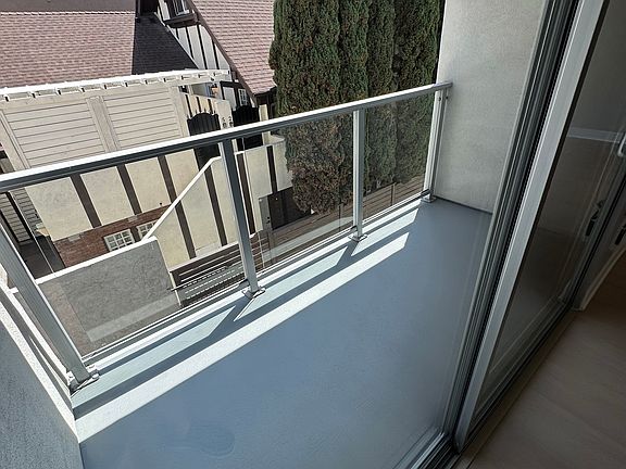 Large Balcony