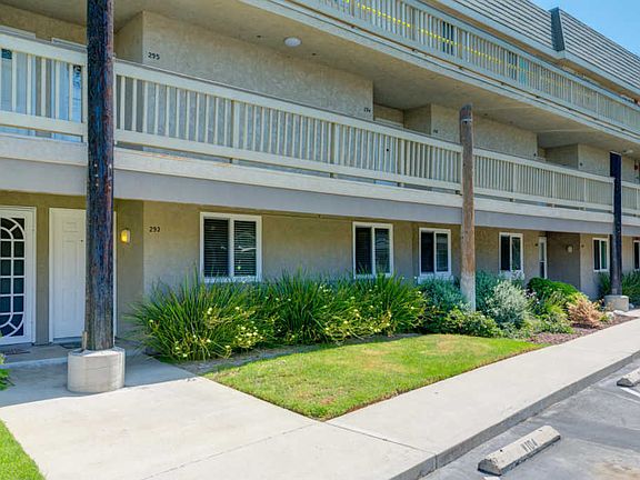 4th image of 292 E Surfside Dr