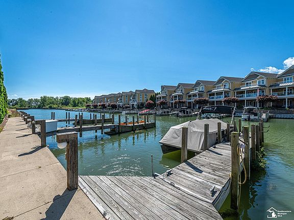 5th image of 3142 Charm Harbor Dr