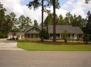 706 Wildwood Rd, Aberdeen, NC 28315